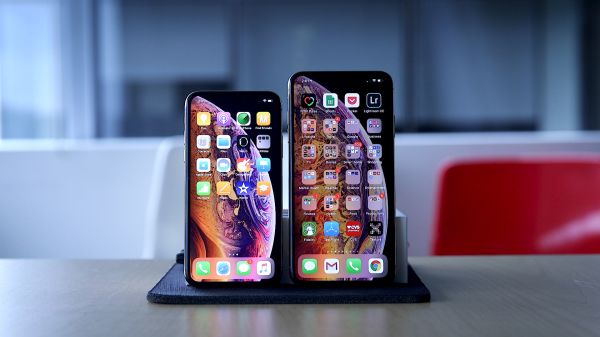 Review of the iPhone XS and XS Max